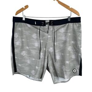 Vuori Peak Board Shorts Swimwear Mens Size 36 Gray Polyester‎ 17" Length Pocket